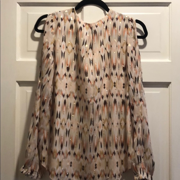 White House Black Market Split Sleeve Blouse - Picture 4 of 5